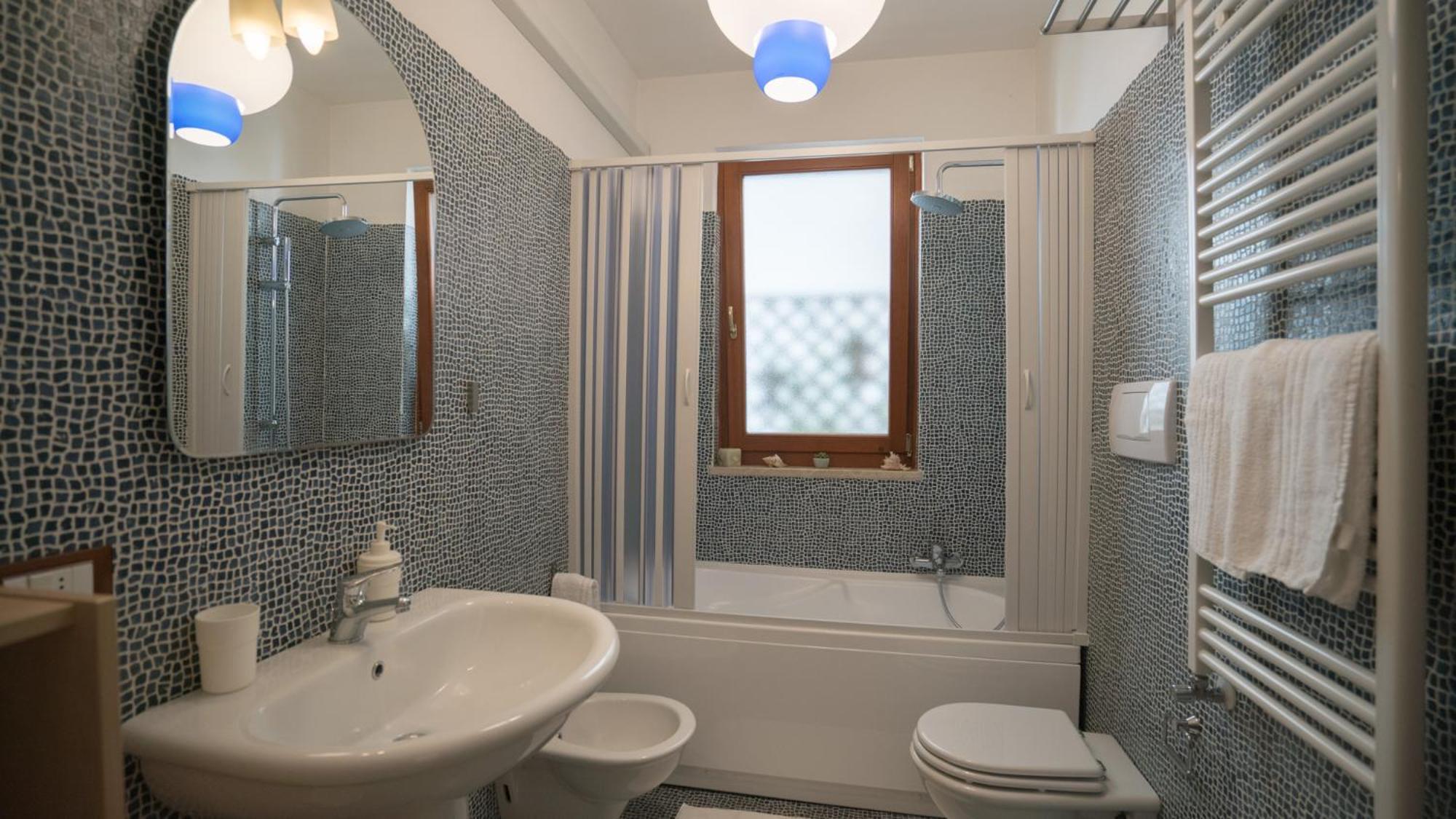 Bed and Breakfast Il Vicoletto Полиньяно-а-Маре Экстерьер фото